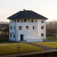 Pensiunea Cocosel，位于Căstău的酒店
