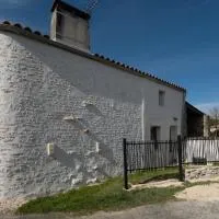 Le Clos du Tramaillou gite La Grand Voile pour 6 S，位于Annezay的酒店