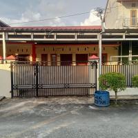 Penginapan Syari'ah Parak Anau，位于Tabing巴东机场 - PDG附近的酒店