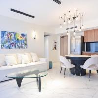 Chic 2BR Apartment w Balcony & Sea View by HolyGu，位于特拉维夫的酒店