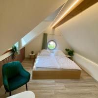 Ferienhaus Dudeldorf，位于杜德尔多夫斯潘达尔姆空军基地机场 - SPM附近的酒店