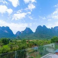 Yangshuo Lakeside Inn，位于阳朔的酒店