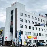 ビジネスホテルとん亭，位于下田的酒店