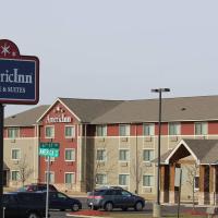 AmericInn by Wyndham Cedar Rapids Airport，位于锡达拉皮兹The Eastern Iowa Airport - CID附近的酒店