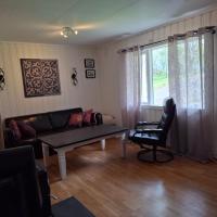 Apartment in the heart of Sunnmore，位于Vigra奥勒松机场 - AES附近的酒店