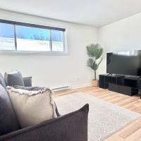 Le Cozy Unit #3 2 Bedroom in Quebec，位于魁北克市魁北克让·勒萨热国际机场 - YQB附近的酒店