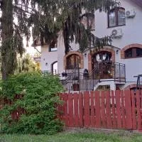 Gościniec Twoje Mazury nad jeziorem Śniardwy tuż obok plaży，位于新古提的酒店