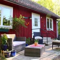 Villa Apple Garden，位于Tingsryd的酒店