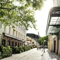 Hotel Babenbergerhof，位于默德林的酒店