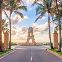 Beautiful home in West Palm - 5 min to Airport，位于西棕榈滩棕榈滩国际机场 - PBI附近的酒店