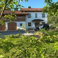 Ferienwohnung Wimmer,位于特劳恩施泰因的酒店