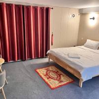 WhiteHouse Guesthouse B，位于金边金边国际机场 - PNH附近的酒店