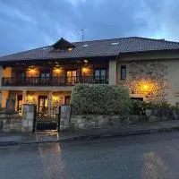 Hospedería rural Santa Cruz，位于Socobio的酒店
