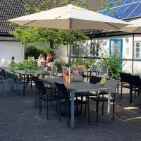 梅瑞赫经济型酒店（客房&早餐），位于伊斯科博约格的酒店