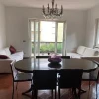 Villa Marisa Villa unifamiliare con giardino，位于卡尔索利的酒店