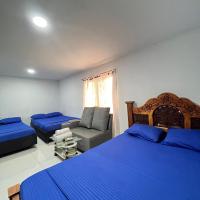 Hotel 7，位于库库塔卡米洛·达萨国际机场 - CUC附近的酒店