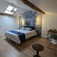 Le refuge du Jardinier，位于Abzac的酒店