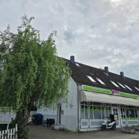 Ferienwohnung am Uniklinik，位于吕贝克吕贝克机场 - LBC附近的酒店