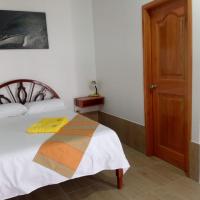 Oasis love，位于Isla San SalvadorGeneral Villamil Airport - IBB附近的酒店