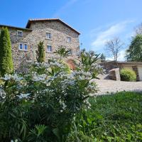 Gîte Le Parc - Domaine Le Clos de Vourzac，位于Sanssac-lʼÉglise劳德斯机场 - LPY附近的酒店
