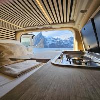 Bodø & Lofoten Campervans - Optimalized campers for exploring the Lofoten islands and the Bodø area，位于波多波尔多(挪威)机场 - BOO附近的酒店