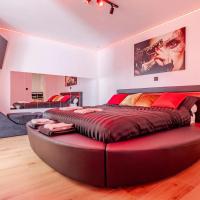 LoveRoom avec balnéo privative，位于Flémalle-Grande列日机场 - LGG附近的酒店