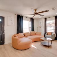 4 Mi to TTU Remodeled Retreat with Fenced Yard!，位于拉伯克拉伯克普雷斯顿·史密斯国际机场 - LBB附近的酒店