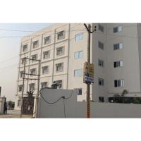 Hotel Ram Janaki Palace，位于Tikri Kalān瓦拉纳西机场 - VNS附近的酒店