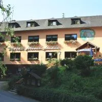 Waldhotel Albachmühle，位于Wasserliesch的酒店