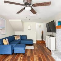 Quaint Cottage by UF & Shands - Pet-Friendly Long Stays，位于盖恩斯维尔盖恩斯维尔机场 - GNV附近的酒店