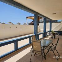 Blife Bandaya private rooms at Faro beach，位于法鲁的酒店