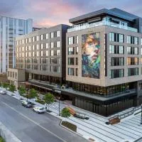 Hotel Celare, Cincinnati Midtown, a Tribute Portfolio Hotel,位于辛辛那提的酒店