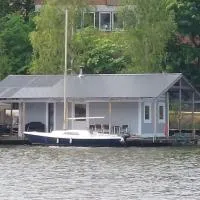 Green husbåt，位于南泰利耶的酒店