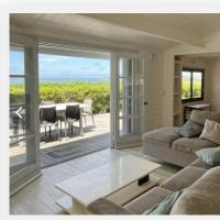 Sublime villa f4 sea view，位于努美阿Nouméa Magenta Airport - GEA附近的酒店