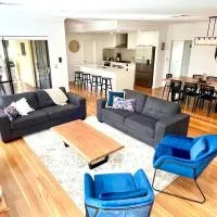 Royal-Tee Retreat，位于邓斯伯勒的酒店