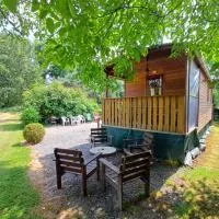 La Roulotte Authentique au pays de George Sand avec piscine，位于Mouhers的酒店