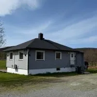 Feriehus i Olderfjord,位于Russenes的酒店