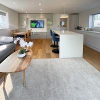 Modern stylish 2 bed house in Charming Fen Ditton Village，位于Cambridge剑桥机场 - CBG附近的酒店