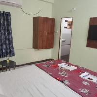 SREENILAYAM inn，位于拉加蒙德里拉贾蒙德里机场 - RJA附近的酒店