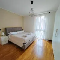 Elegante bilocale nel cuore di Rubiera，位于鲁别拉的酒店