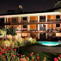 Runaway Eco Hotel，位于CarhuazComandante FAP Germán Arias Graziani Airport - ATA附近的酒店
