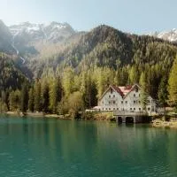 Antholzer Wildsee Haus，位于San Giuseppe in Anterselva的酒店