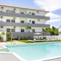 Sunrise Beach Ipsos - Pool & Fun，位于阿普索斯的酒店