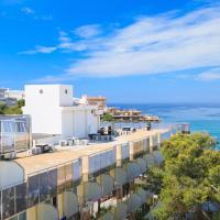 602 Cala Forn Salou Side sea views w Direct access to the beach，位于萨洛的酒店