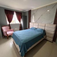 San Roque Hostal，位于曼塔埃洛伊·阿尔法罗国际机场 - MEC附近的酒店