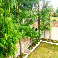 Greenoriva - D2 - Srinagar Airport，位于斯利那加谢赫·UL·阿拉姆国际机场 - SXR附近的酒店