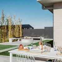 Opal - Family Beach House Hawley，位于Hawley Beach的酒店