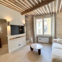 Luxe et Charme sur les Remparts du Vieil Antibes，位于昂蒂布的酒店
