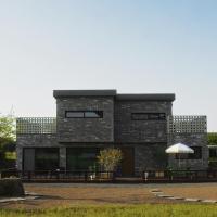 The Chaeum，位于西归浦市的酒店
