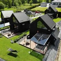 Czarna Chata Luxury Resort，位于克里姆科沃卡的酒店